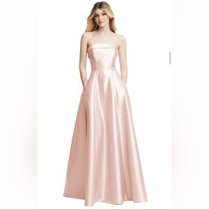 ALFRED SUNG BRIDESMAID DRESS In Blush D843